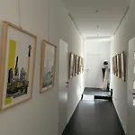 לינה וארוחת בוקר Art Lab 4*