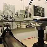 Art Lab לינה וארוחת בוקר 4*