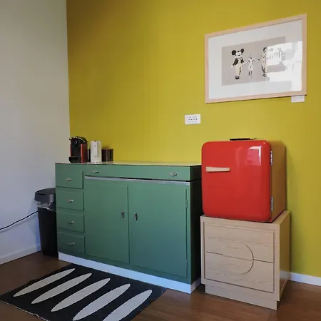 Art Lab לינה וארוחת בוקר *