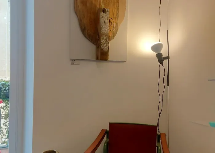 Art Lab Bed & Breakfast 4*